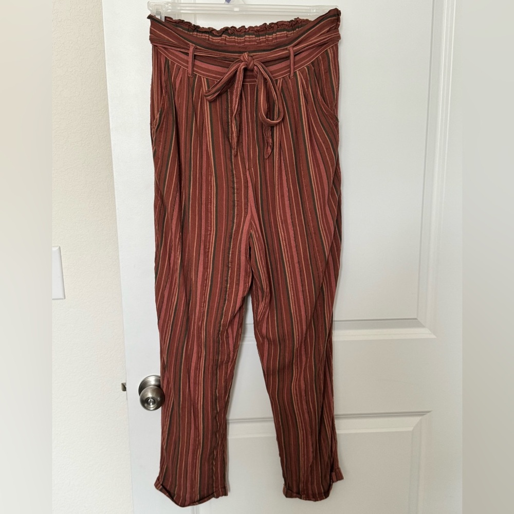 American Eagle Viscose Striped Pull-on Pants - size M